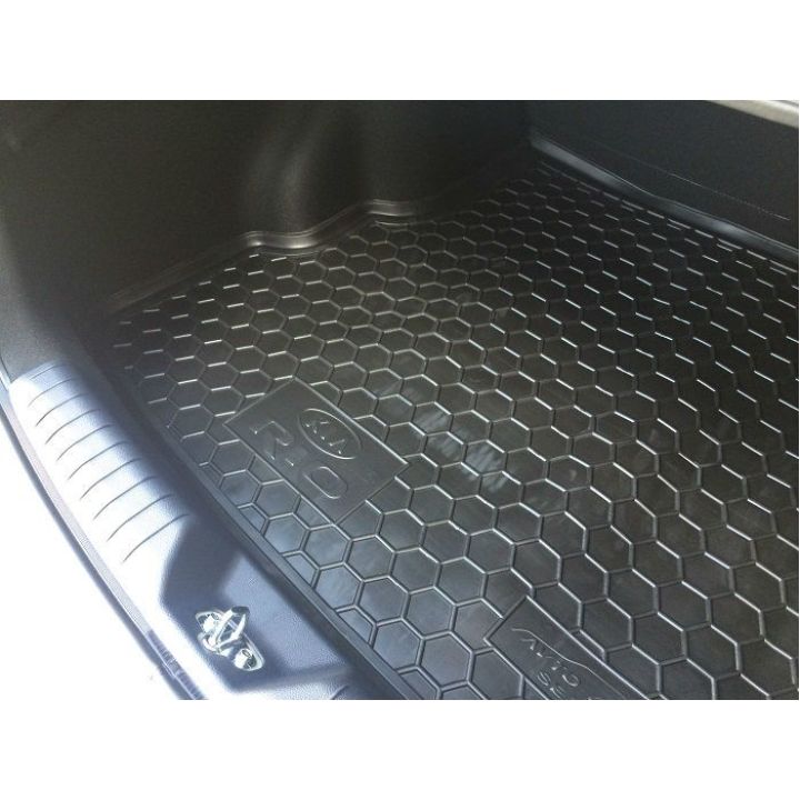 Коврик в багажник для Kia Rio 2015- седан, полиуретановый (AVTO-Gumm)