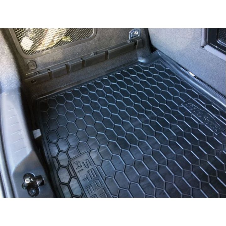 Коврик в багажник для Seat Altea '04-15 нижняя полка, полиуретановый (AVTO-Gumm)