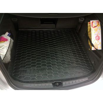 Коврик в багажник для Seat Altea XL 2007-2015 верхняя полка, полиуретановый (AVTO-Gumm)