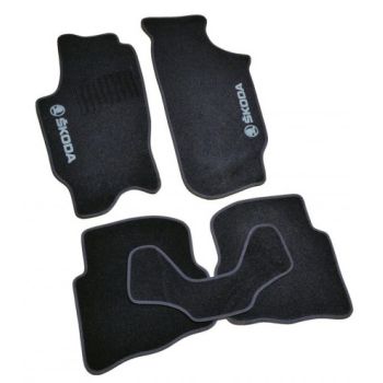 Коврики в салон для Skoda Fabia '99-07, велюровые (Фортуна)