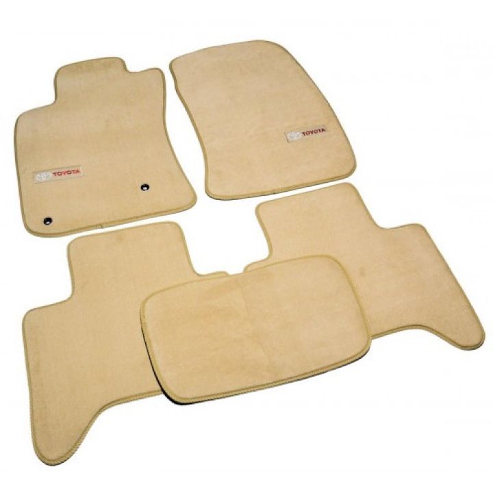 Коврики в салон для Toyota Hilux '15-, велюровые (Фортуна)