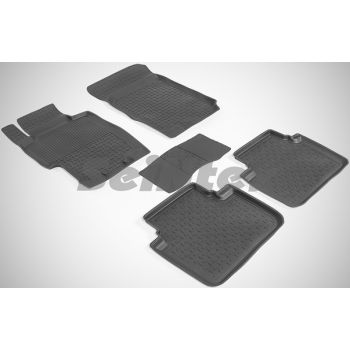 Коврики в салон для Honda Accord 7 '03-08 резиновые, черные (Seintex)