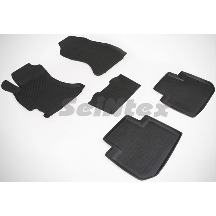 Коврики в салон для Subaru Forester '13-18 резиновые, черные (Seintex)