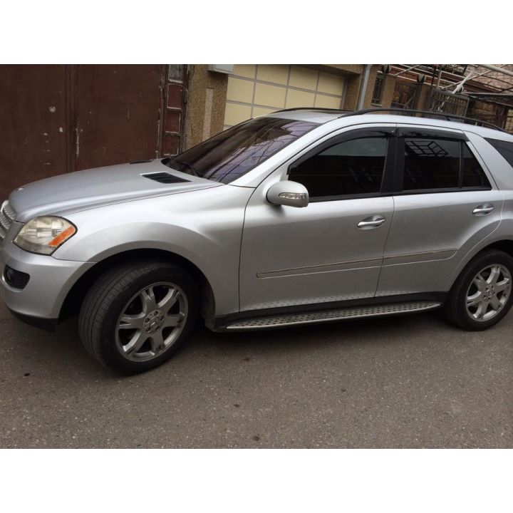 Дефлекторы окон для Mercedes ML-Class W164 '05-11, (Cobra Tuning)